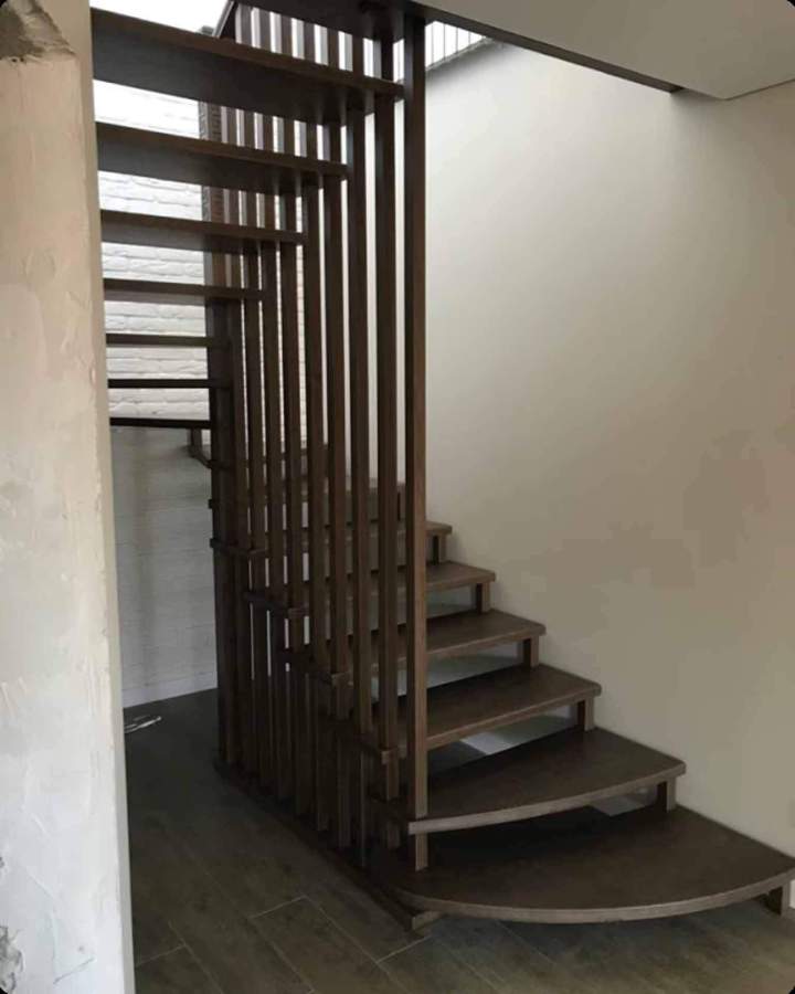 Escalier en bois sur mesure Paris